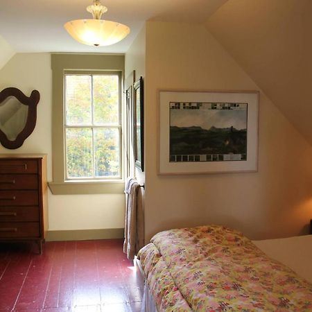 Отель The Notch House Westmore Экстерьер фото