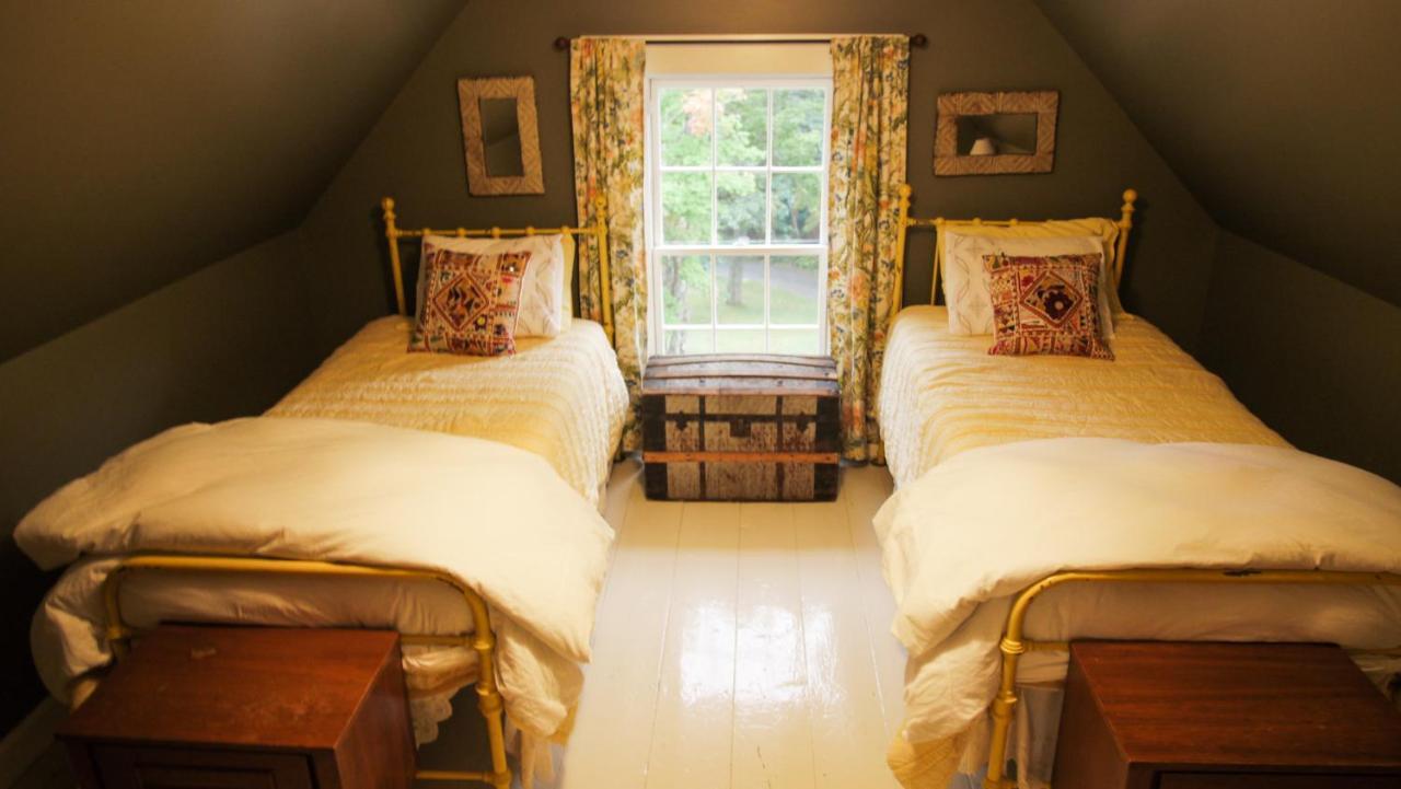 Отель The Notch House Westmore Экстерьер фото